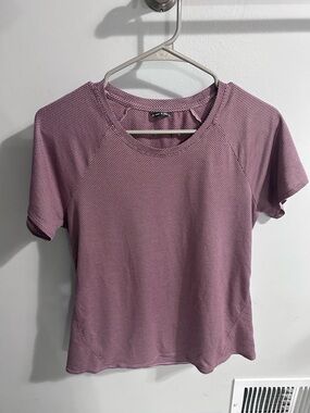 Oiselle Flyout shirt, size 12
